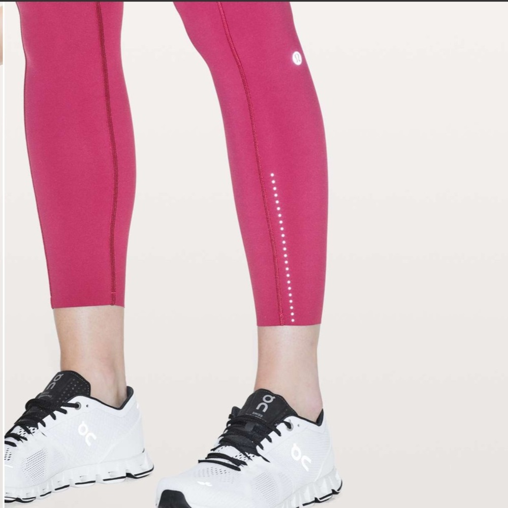 Lululemon Fast & Free 7/8 Tight II *Nulux 25" Color: Star Ruby Size: 6 - Picture 5 of 16
